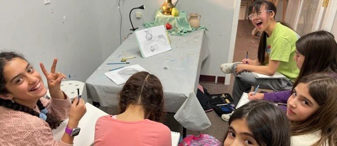 Drawing vs Painting Classes for Kids
